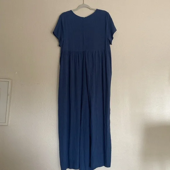 NATURAL LIFE Avery Blue V-Neck Wide-Leg Jumpsuit, Size Medium - Picture 4 of 11